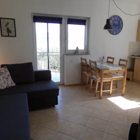 & Katica Apartmanhotel *